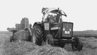 Tires on a tractor, approx. 1960