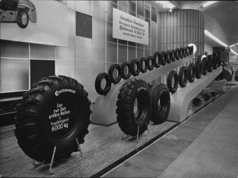 Continental at IAA 1953 (1)