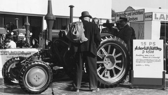 Bulldog Ackerluft with Continental tires, 1939