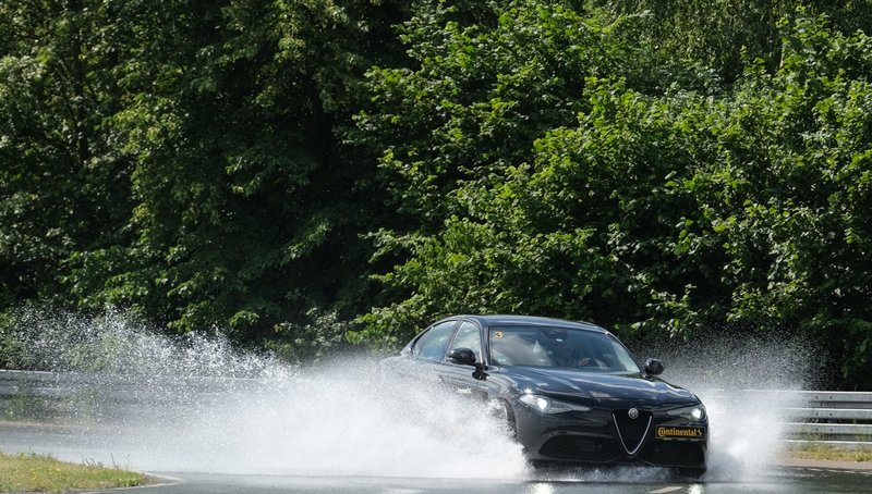 Continental_PP_PreviewESC_curve