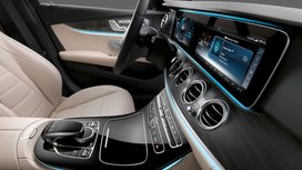 Technische Revolution in der Mercedes-Benz E-Klasse dank HD-Displays von Continental