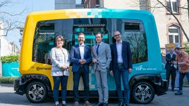 Continental and VGF Implement Autonomous Test Operation with Shuttle on Frankfurt University of Applied Sciences Campus
