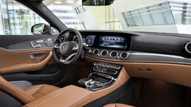 Wireless Connectivity for E-Class Drivers: Smart Device Terminal from Continental in Production for the First Time